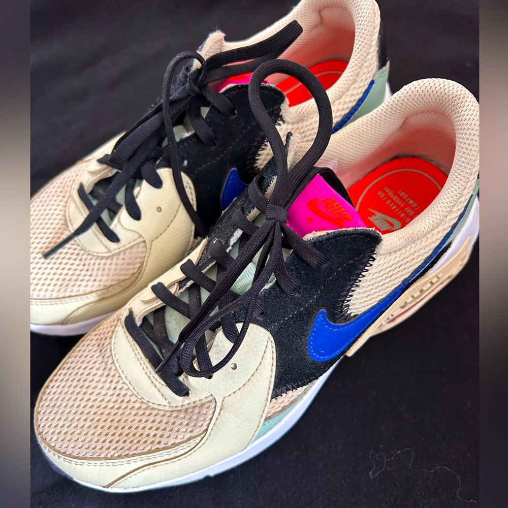 NIKE Airmax